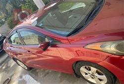 هیۆندای ئەلەنترا